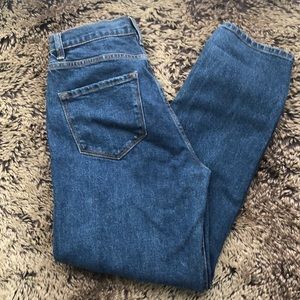 High Waisted Jeans